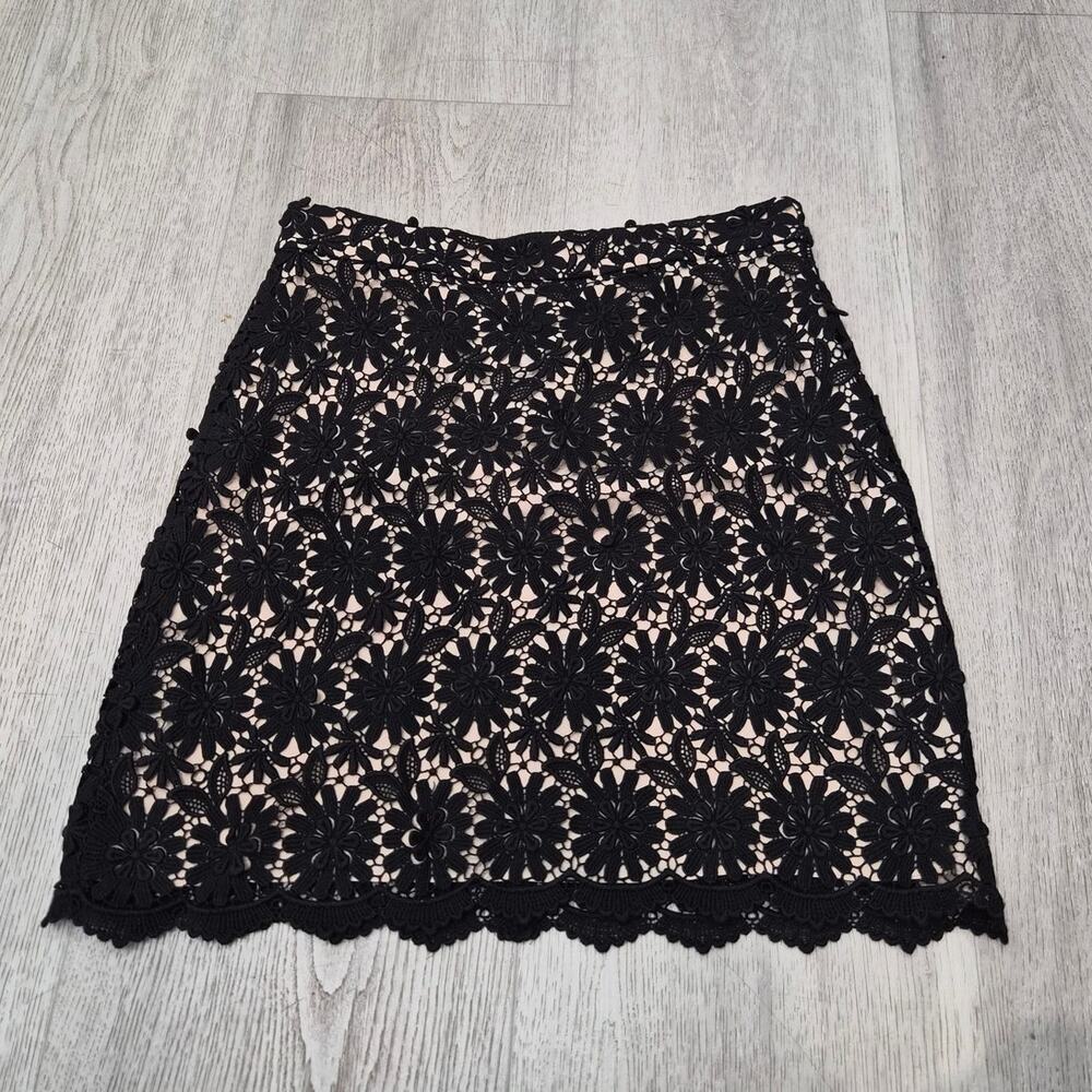 Alice + Olivia Floral Lace Skirt Size 2